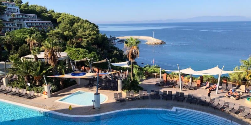 Türkiyədə otel doluluğu avqustda artıb, səkkiz aylıq ortalamada azalıb